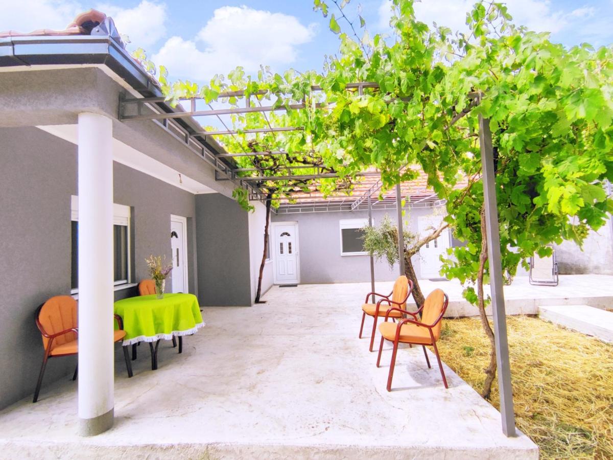 Celtis Shade House Βίλα Virpazar Εξωτερικό φωτογραφία